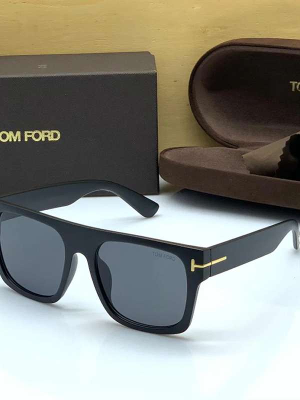 first copy TOM FORD PREMIUM SHADES WITH OG KIT