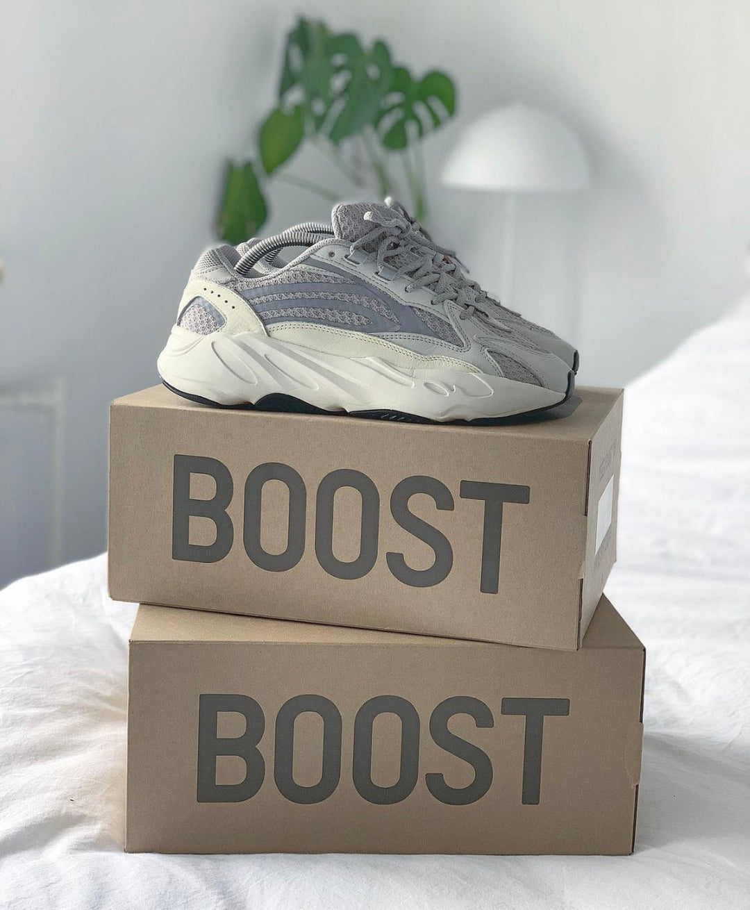 first copy ADIDAS YEEZY 700 V2 "STATIC REFLECTIVES"