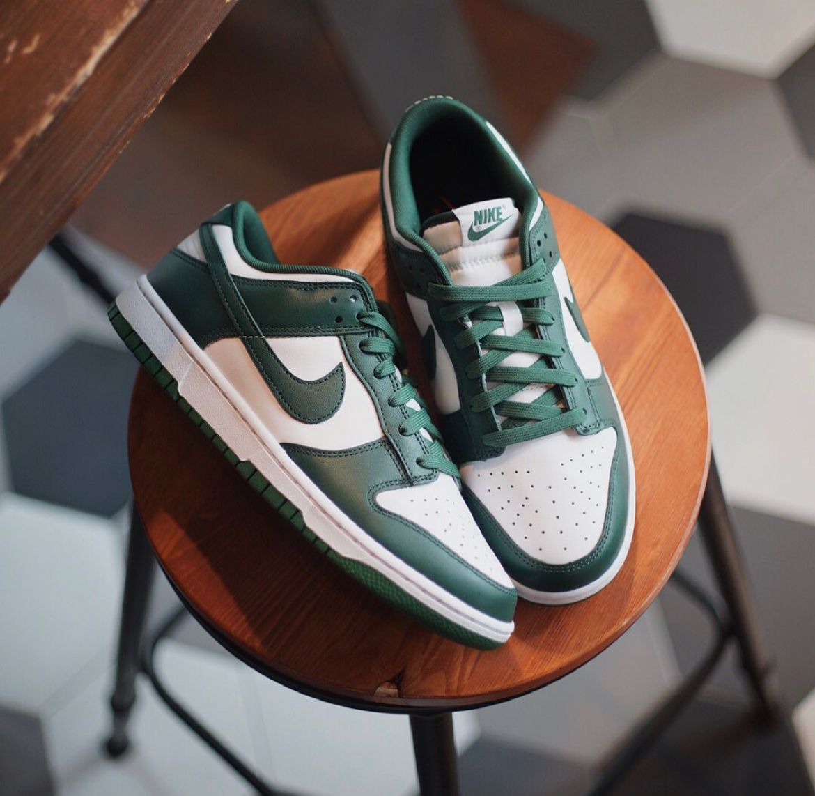 First Copy Nike Sb Dunk Low “Varsity Green”